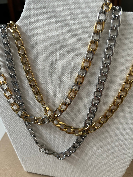 Chain stainless steel 21 inches 3 available colors