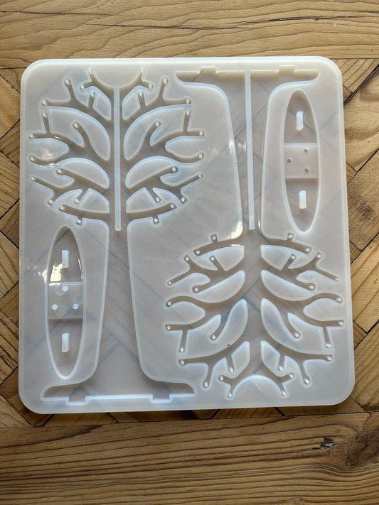 MOLD RESIN TREE DISPLAY