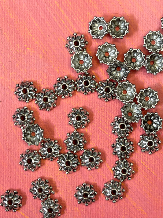 BEAD CAP  8MM FLOWER ANTIQUE SILVER OR GOLD 50 PC