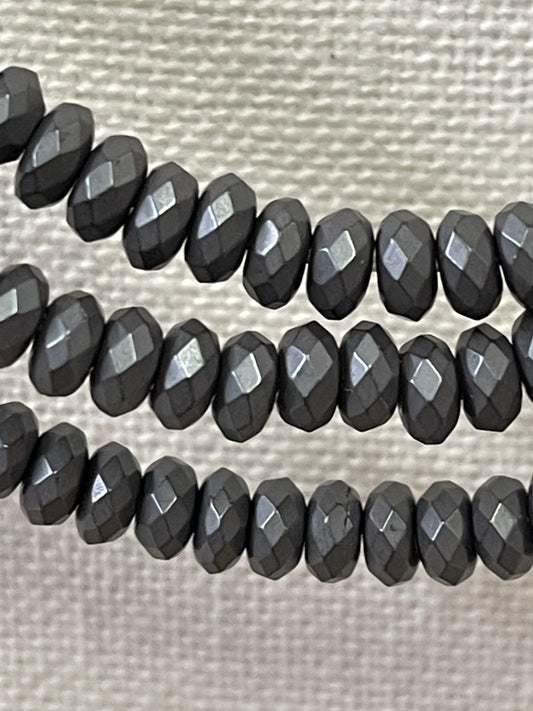 HEMATITE 5.5MM RONDELLE FROSTED 140 PC PER 1 STRAND