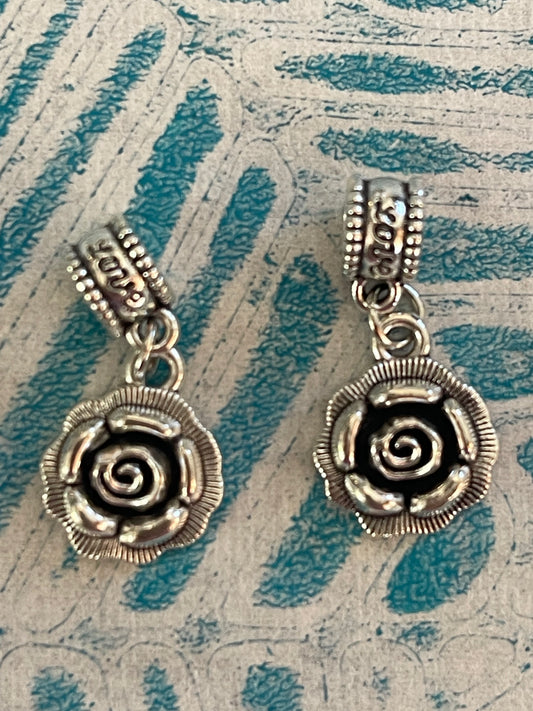 DANGLE CHARM ANTIQUE SILVER ROSE 17X14MM 2 PC