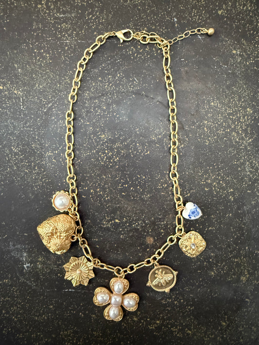 LUZ NECKLACE