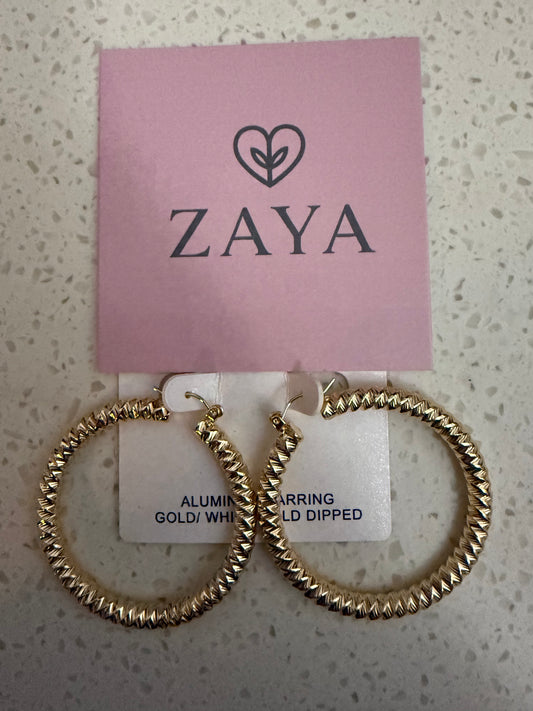 HOOP EARRING GOLD  MEDIUM SIZE
