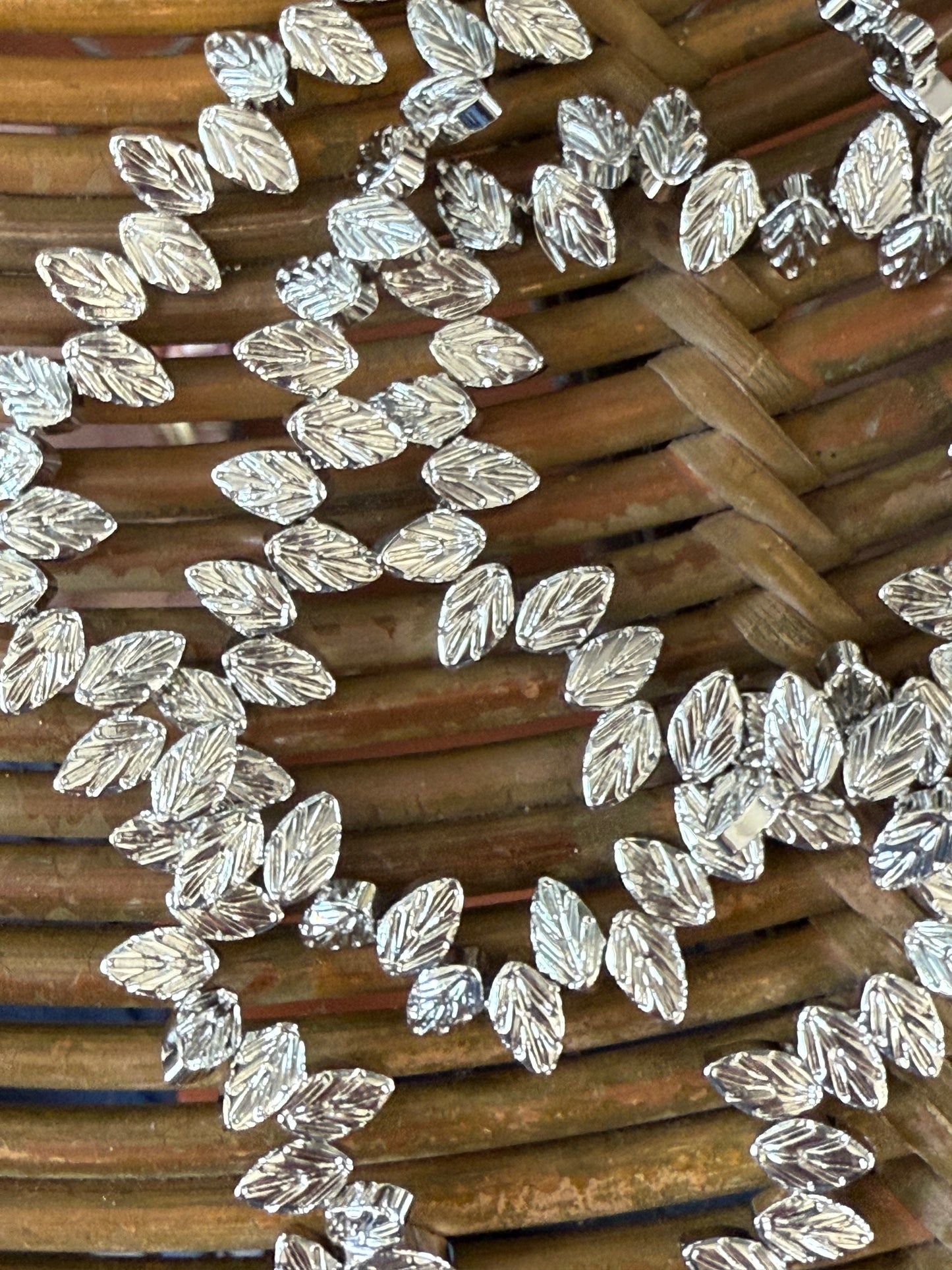 GLASS LEAF PLATINUM ELECTROPLATE 1 STRAND