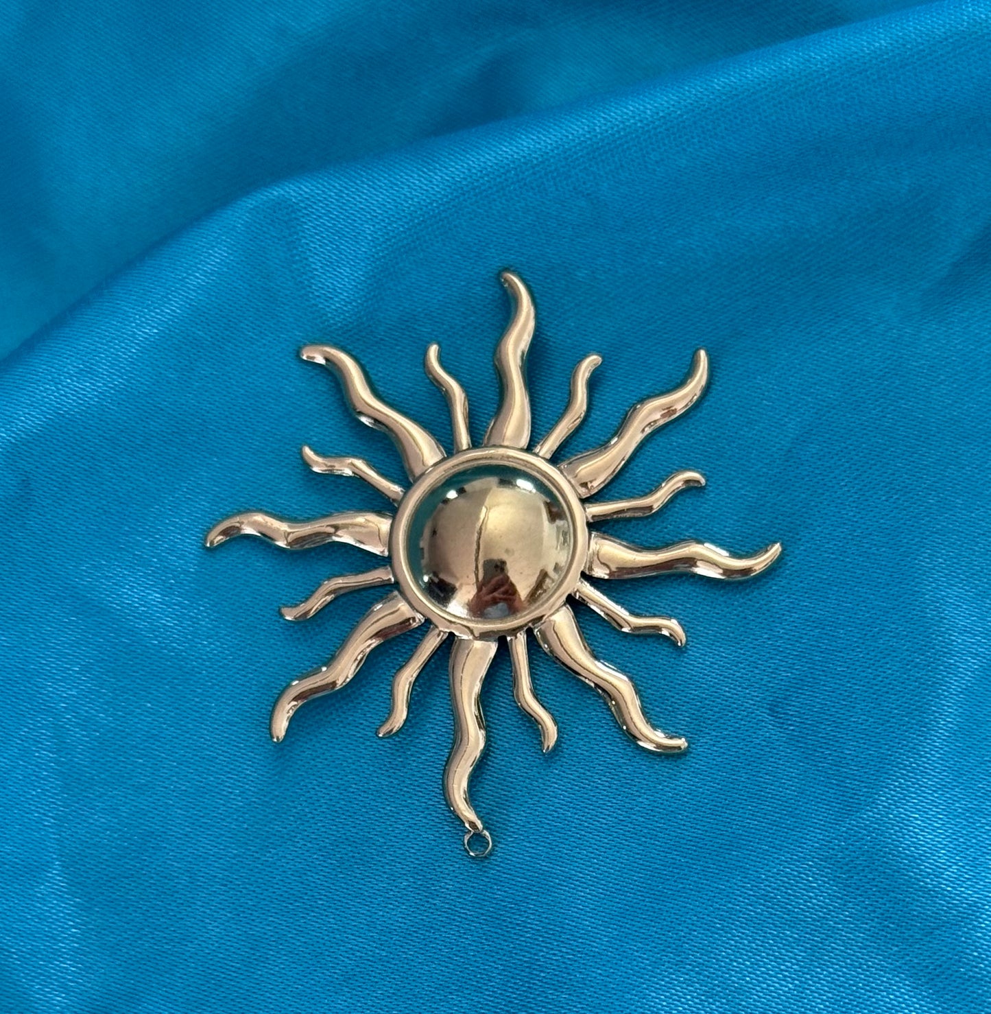 PENDANT SUN STAINLESS STEEL GOLD PLATE 42MM 1 PC