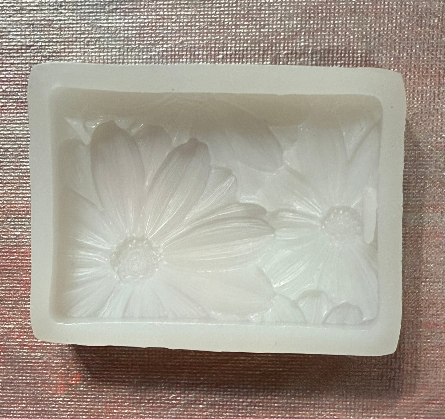 MOLD  RECTANGULAR WITH FLOWERS 80X60MM 1 PC