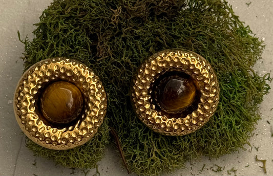 STUD EARRING TIGER EYE CENTER GOLD PLATED 18KT