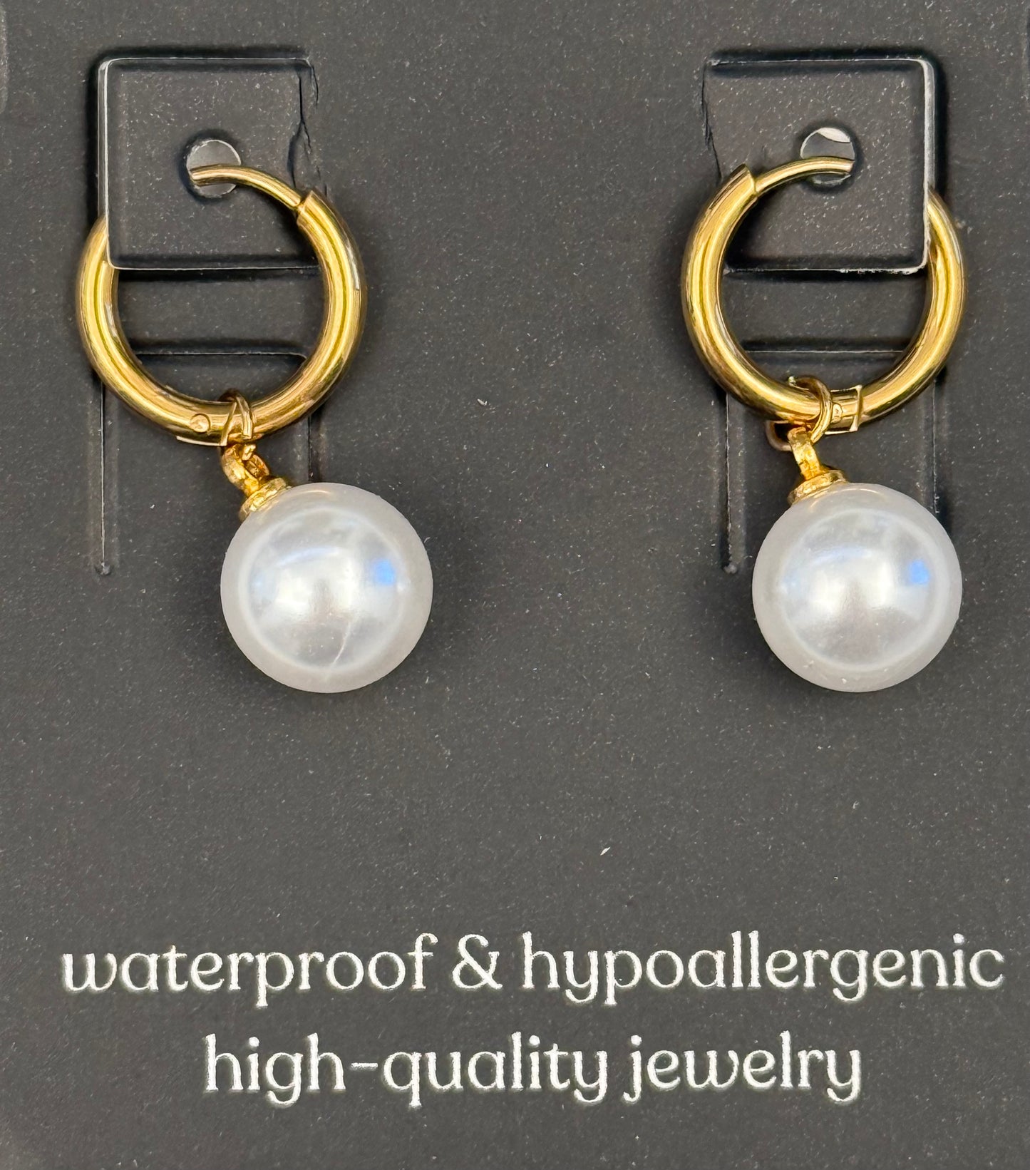 EARRINGS HOOPS 18KT GP WITH HANGING ROUND 12MM PEARL 1 SET