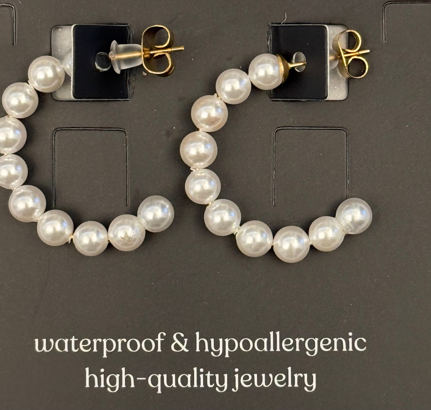 EARRING SET SEMI HOOPS WITH 6MM PEARLS 1 SET