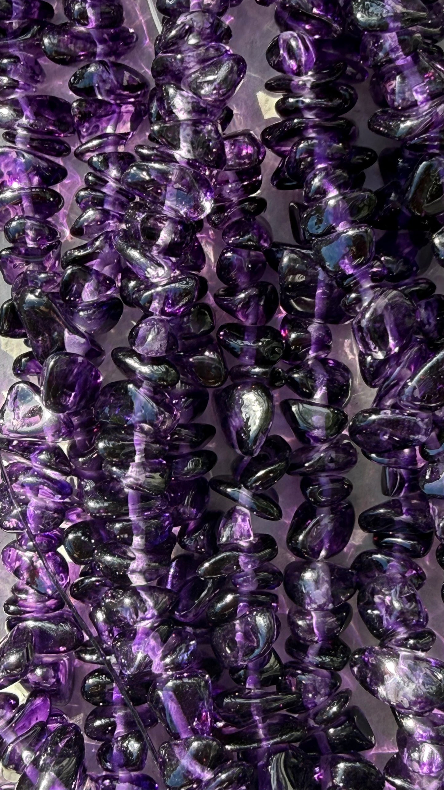 GEMSTONE CHIPS AMETHYST 1 STRAND