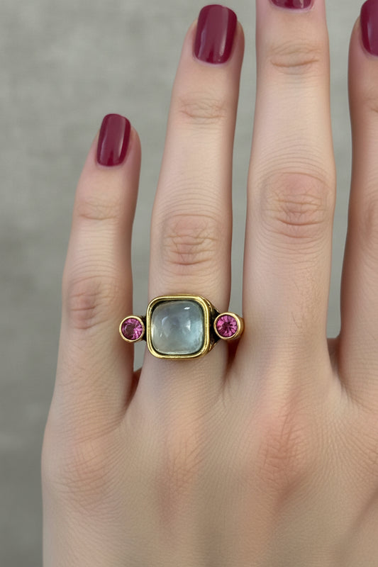 RING VINTAGE STYE SIZE 9