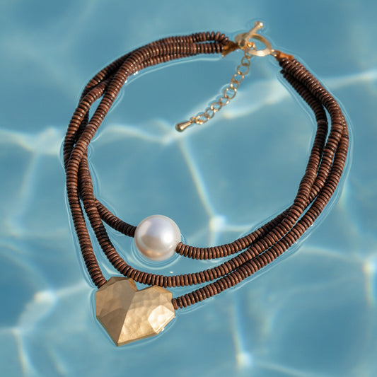 NECKLACE MULTILAYERED WOOD BEADS AND HEART 1 PC