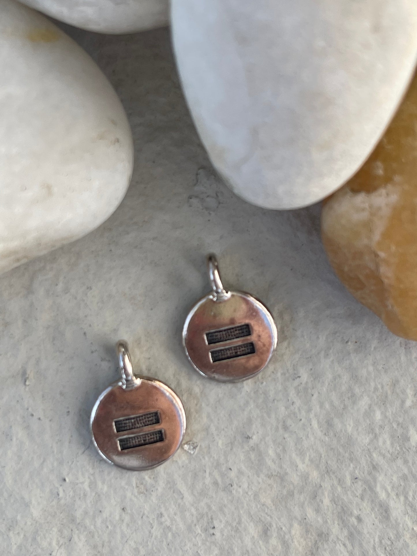 CHARM EQUALITY SYMBOL ANTIQUE SILVER ROUND 2 PC