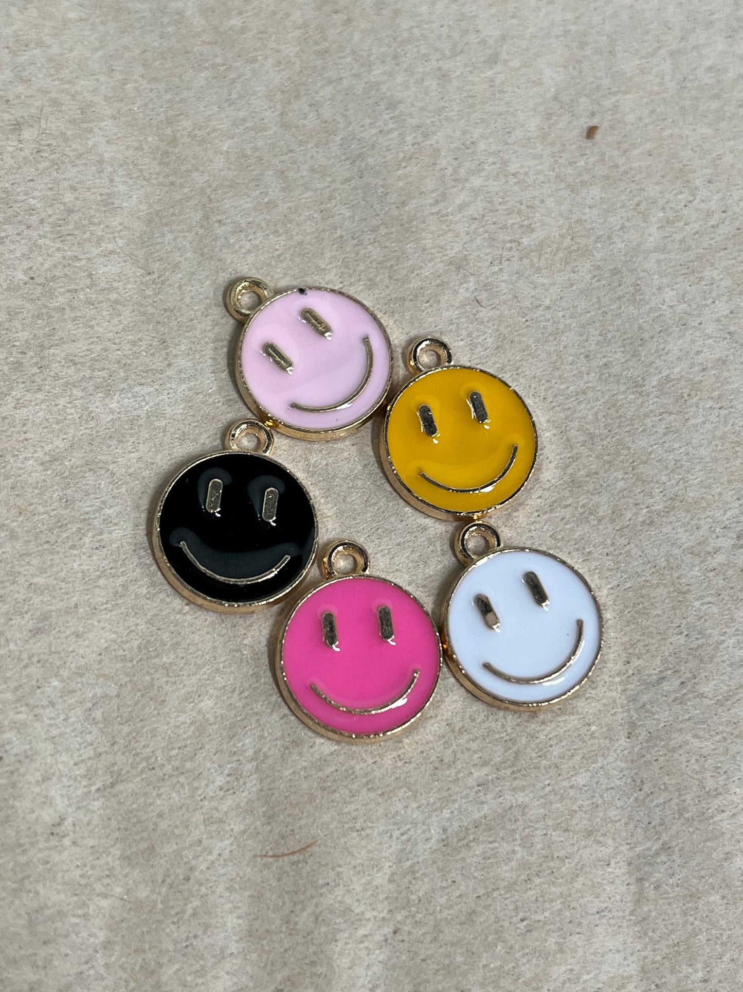 CHARM HAPPY FACE ENAMEL MIX COLORS LIGHT GOLD 14.5MM ROUND 5PC