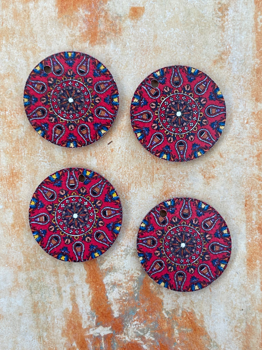 CHARM WOOD CIRCLE RED MANDALA 20MM 4 PC