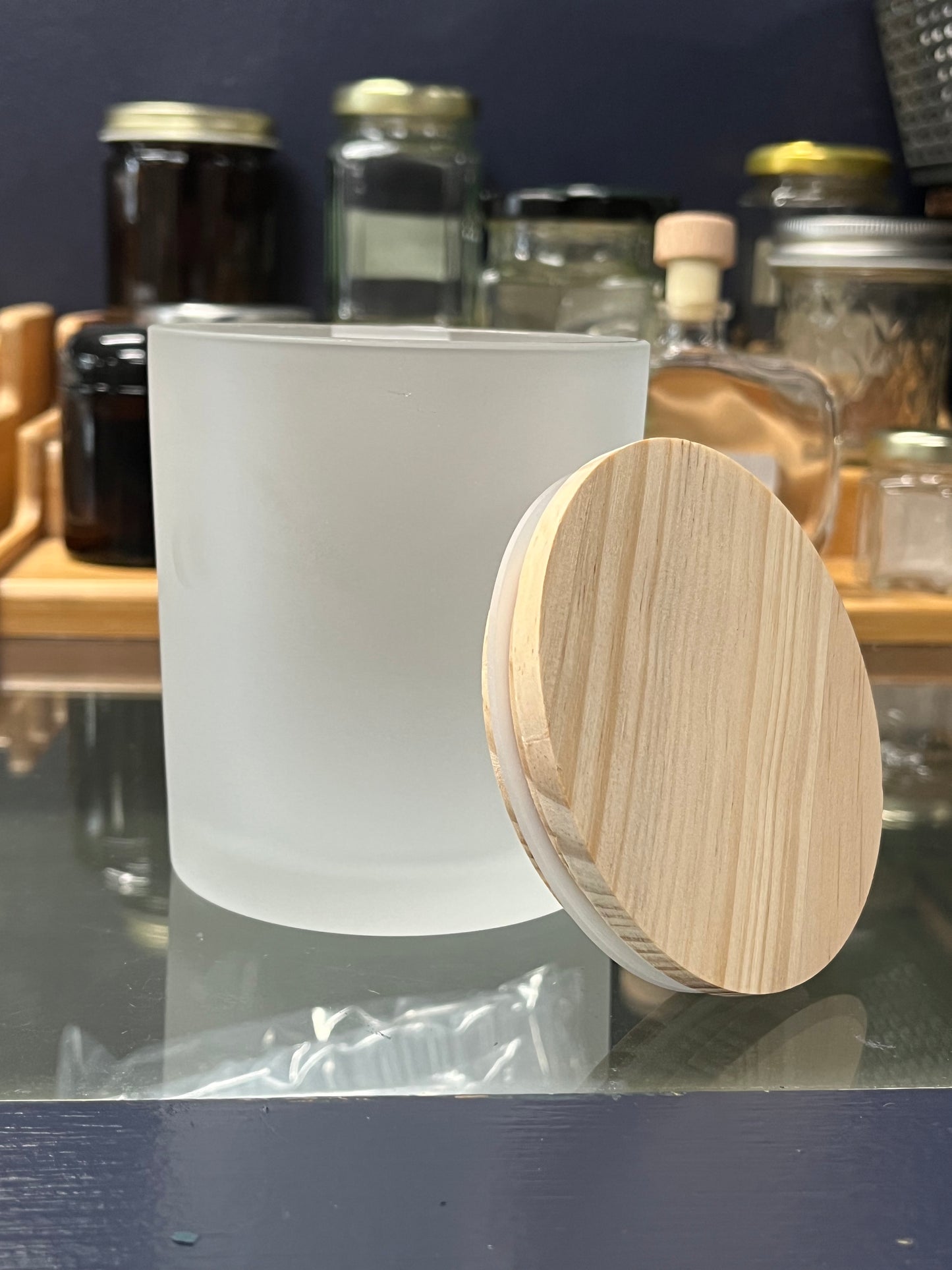 CANDLE CUP 16 OZ WOOD CAP  1 PC