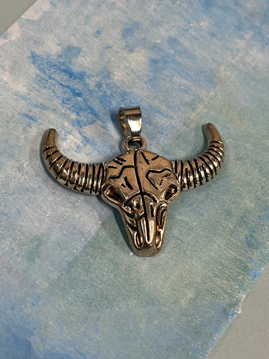 PENDANT BULL SKULL HEAD AS 28.5MM 1 PC