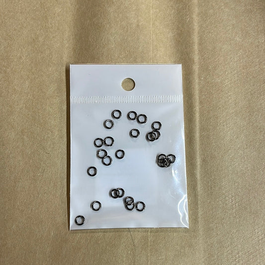 JUMPRING 4MM BLACK PLATING