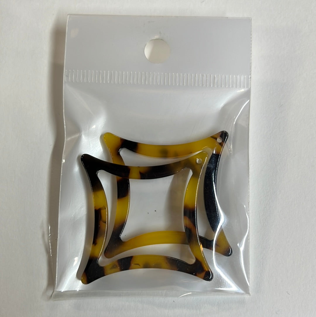 PENDANT ACETATE RHOMBUS AMBER 47MM  2PC