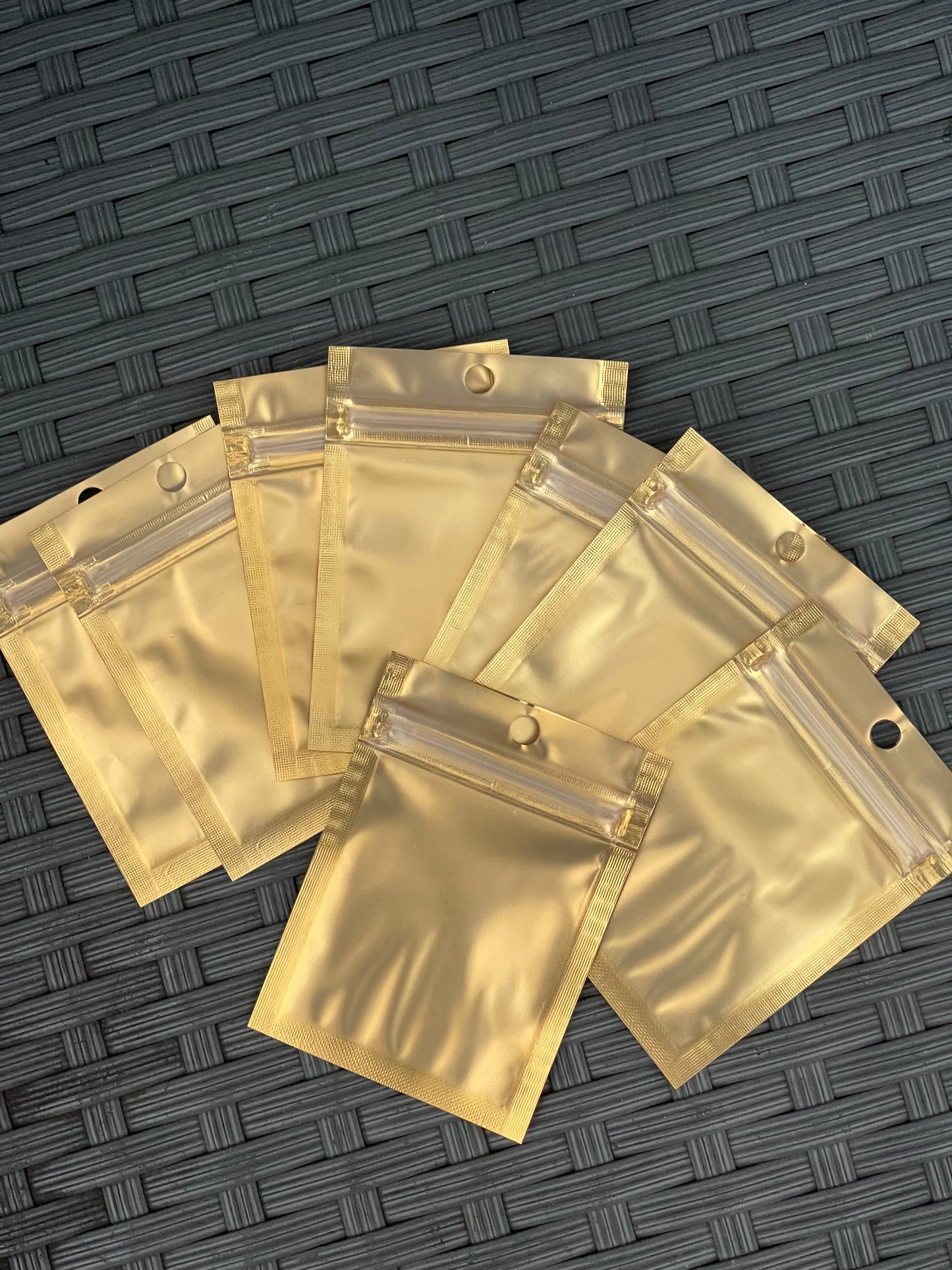 BAG ZIP LOCK GOLD 8X6 CM 10 PC